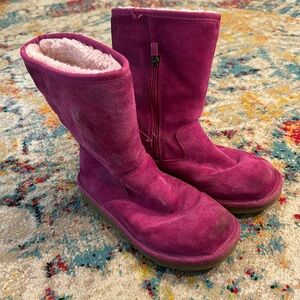 Ugg Australia kids boots size 5